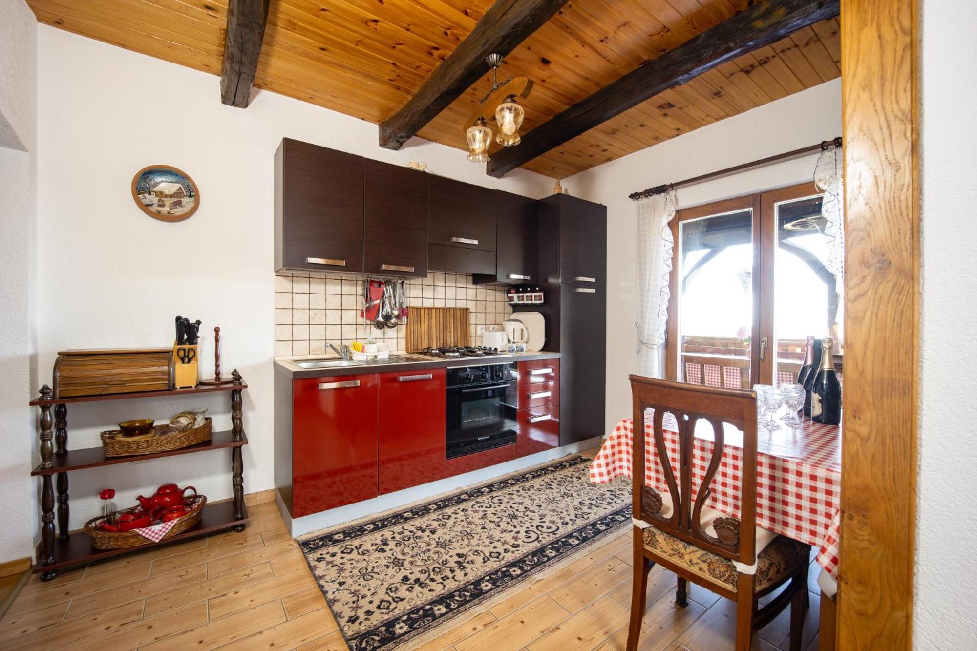 Kuca Za Odmor Poljanica Okicka Villa ยาสเตรบาร์สโก ภายนอก รูปภาพ